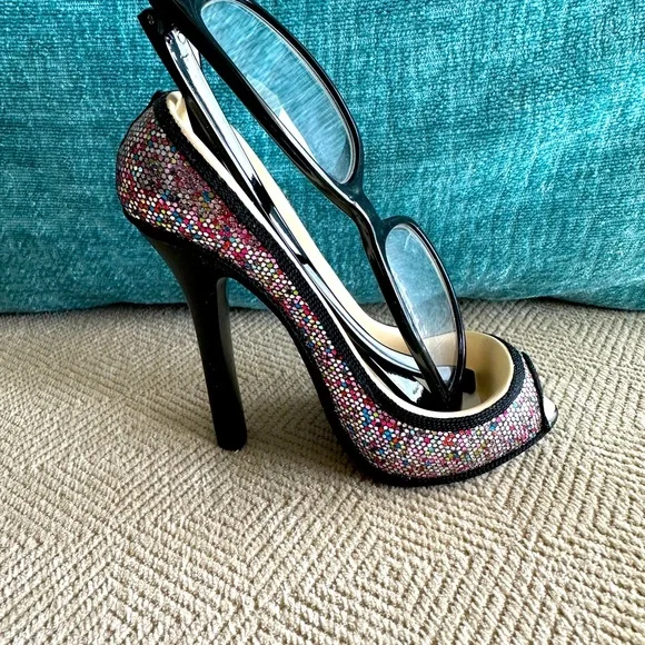 EYEGLASS Fun High Heel holder/display - Picture 2 of 4